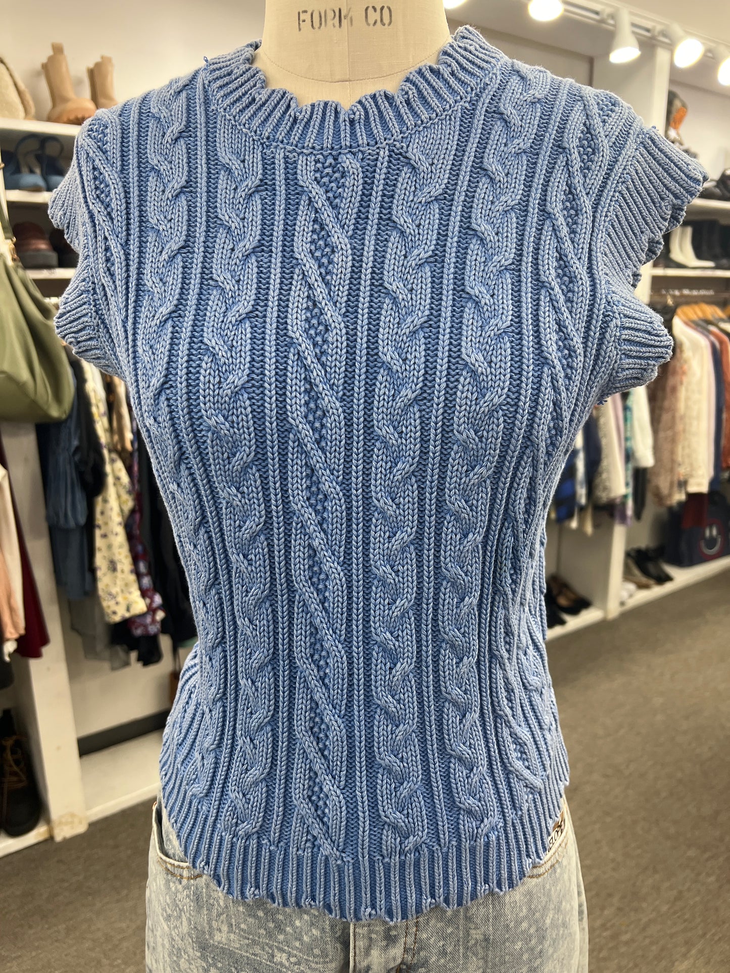 LimboCableSleevelessTop
